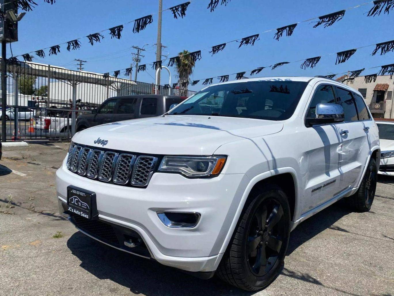 JEEP GRAND CHEROKEE 2017 1C4RJFCG1HC913098 image